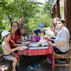 dia_viki_christians-04014.jpg